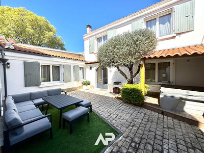 Maison - 157 m² - 6 pièces