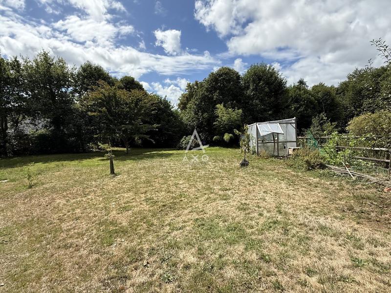 Maison - 210 m² - 9 pièces