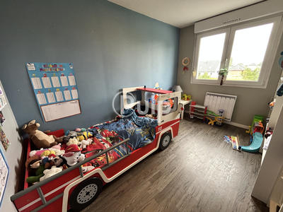 Maison - 140 m² - 7 pièces