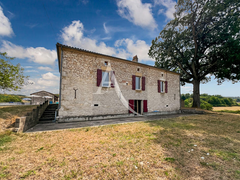 Maison - 145 m² - 7 pièces