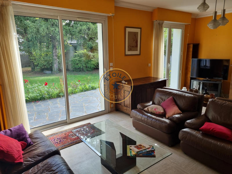 Maison - 189 m² - 5 pièces