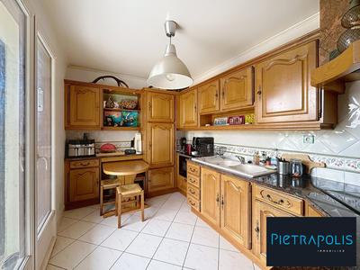 Maison - 96 m² - 4 pièces