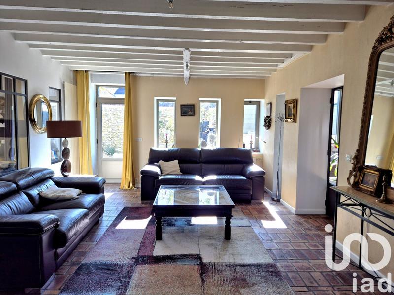 Maison - 265 m² - 10 pièces