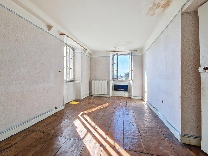 Maison - 550 m² - 14 pièces