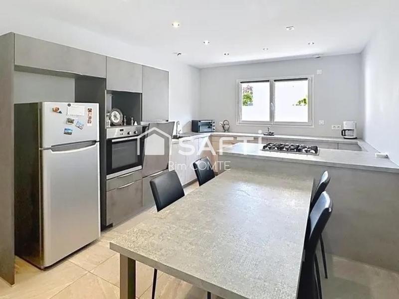 Maison - 128 m² - 5 pièces