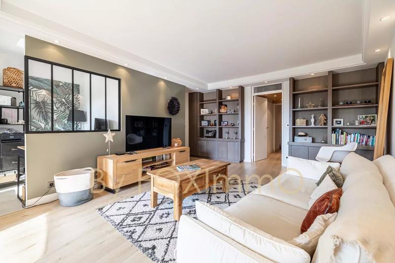 Appartement - 115 m² - 5 pièces