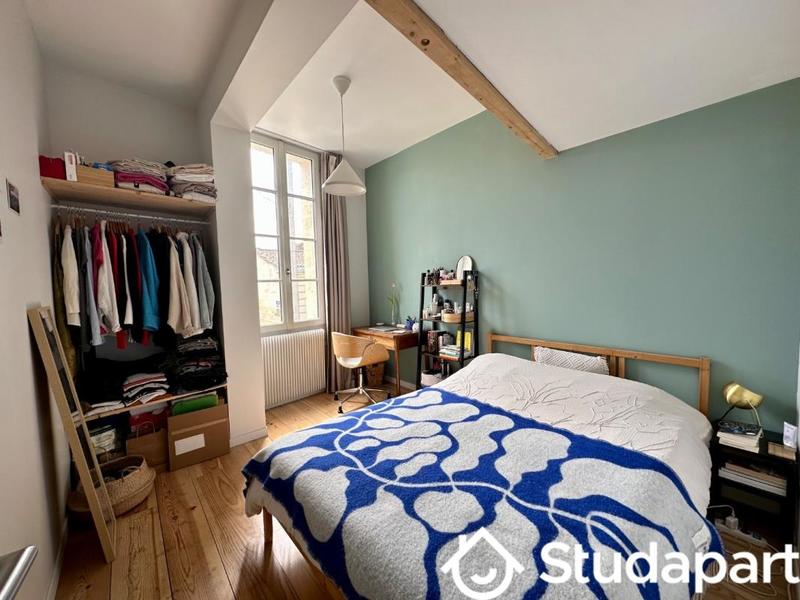 Chambre - 9 m² - 1 pièce