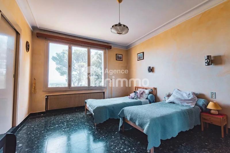 Maison - 145 m² - 5 pièces