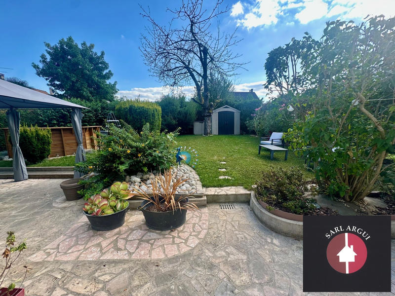 Maison - 111 m² - 6 pièces