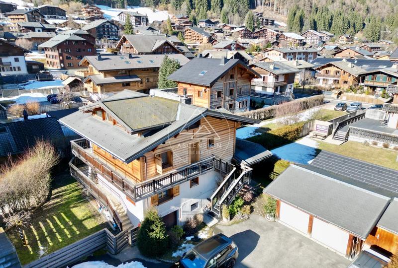 Châlet - 278 m² - 7 pièces