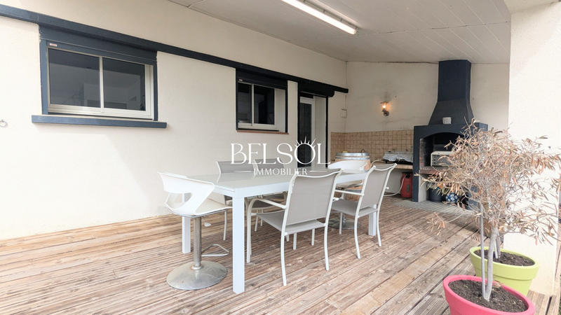 Maison traditionnelle - 155 m² - 5 pièces