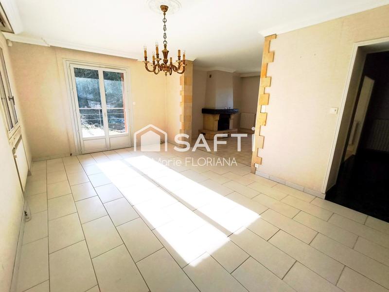 Maison - 179 m² - 6 pièces