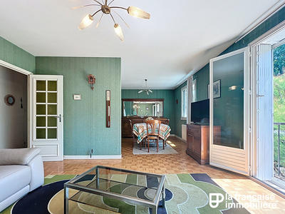 Maison - 94 m² - 4 pièces