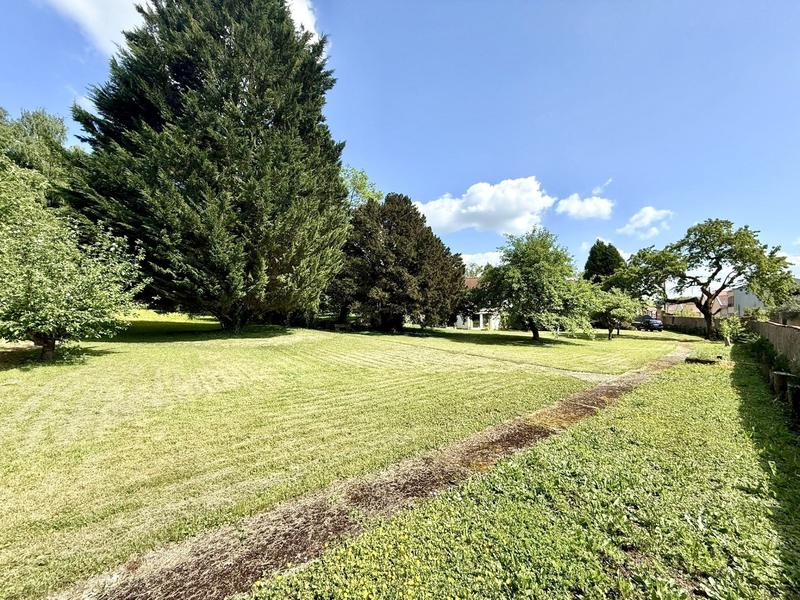 Maison - 274 m² - 6 pièces