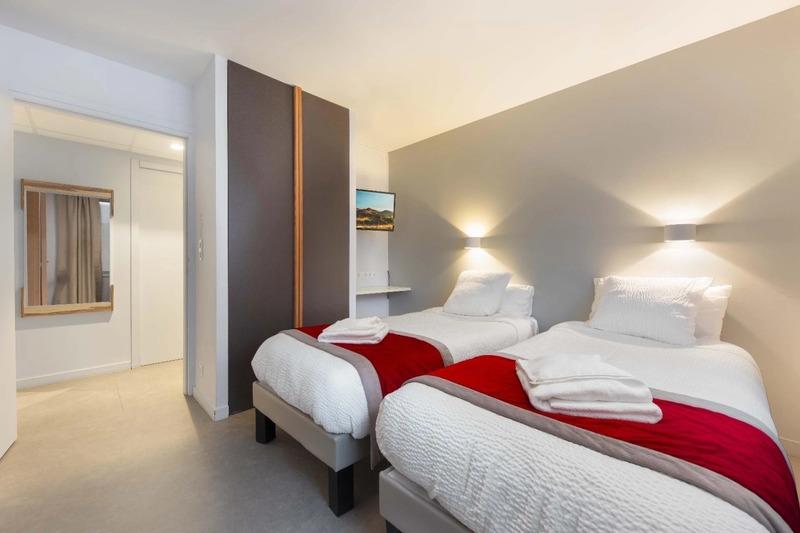 Local commercial - 700 m² - 19 pièces