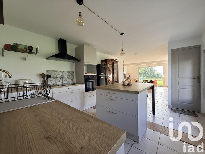 Maison - 190 m² - 10 pièces