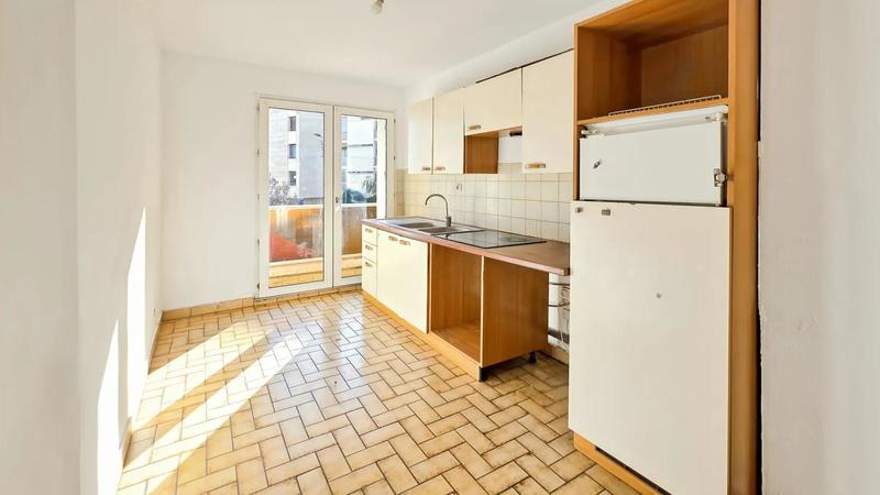 Appartement - 75 m² - 4 pièces