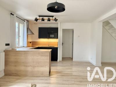 Maison - 102 m² - 5 pièces
