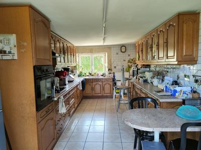 Maison - 371 m² - 17 pièces