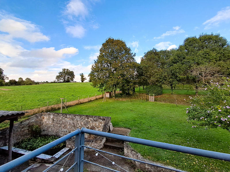 Maison - 93 m² - 5 pièces