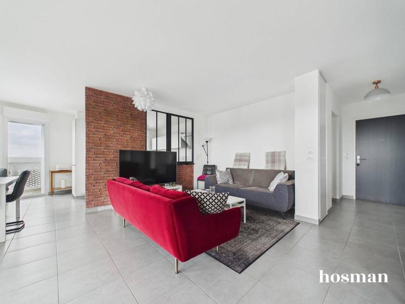 Appartement - 90 m² - 4 pièces