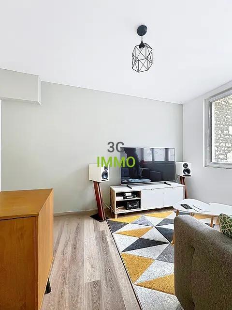 Appartement - 43 m² - 3 pièces