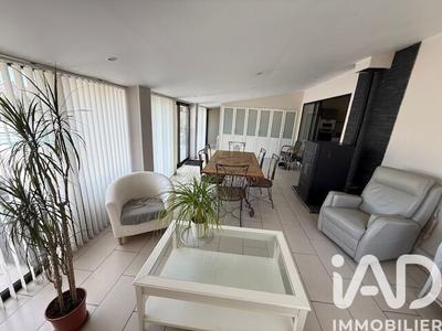 Maison - 160 m² - 8 pièces