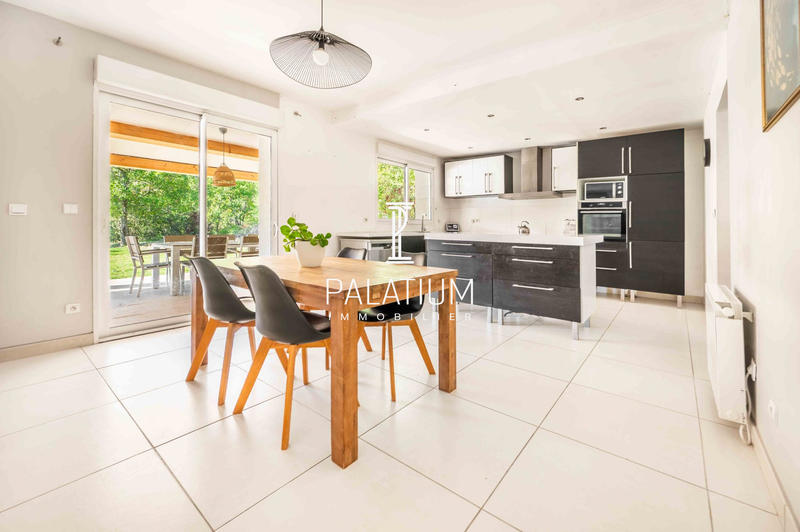 Maison - 133 m² - 5 pièces