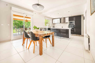 Maison - 133 m² - 5 pièces