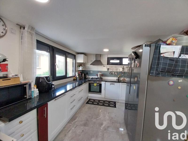 Maison - 167 m² - 7 pièces