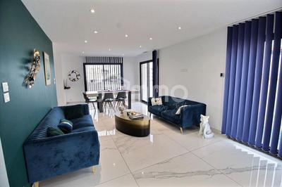 Villa - 128 m² - 4 pièces