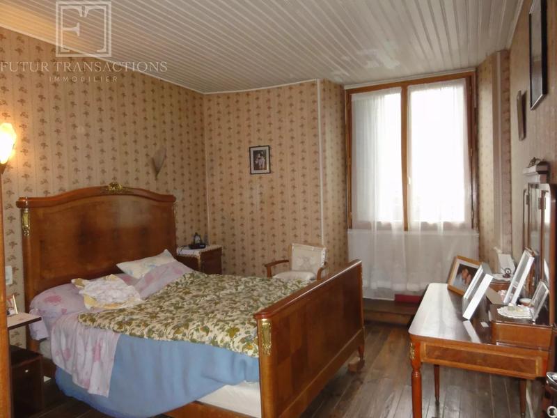 Maison de ville - 105 m² - 6 pièces