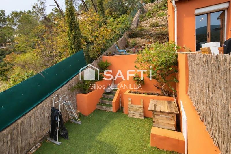 Maison - 92 m² - 4 pièces