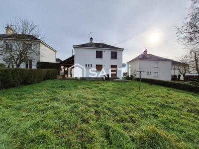 Maison - 82 m² - 5 pièces