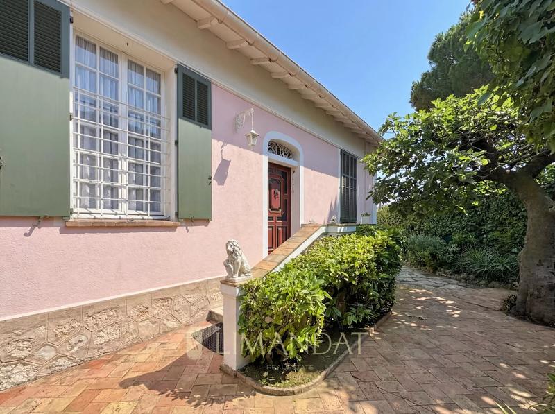 Villa - 143 m² - 5 pièces
