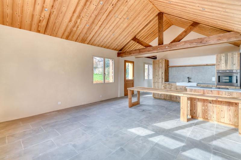 Maison - 86 m² - 4 pièces