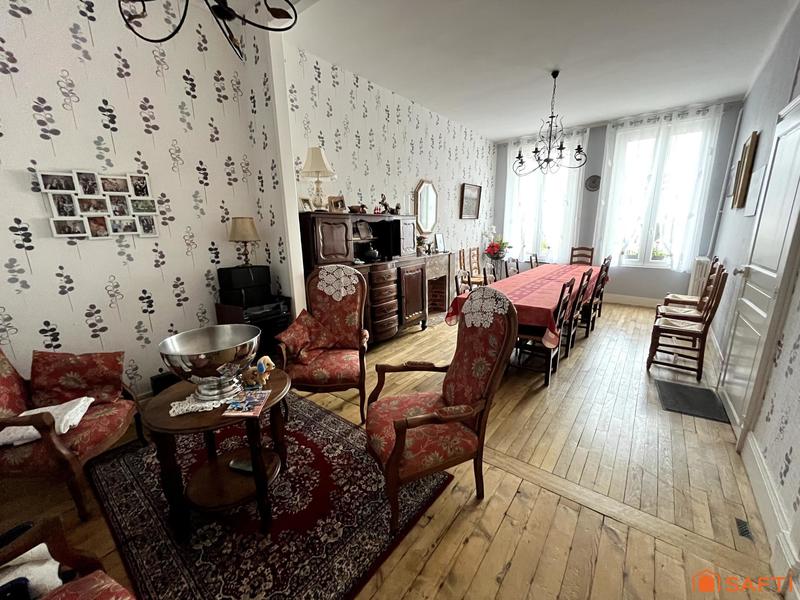 Maison - 190 m² - 7 pièces