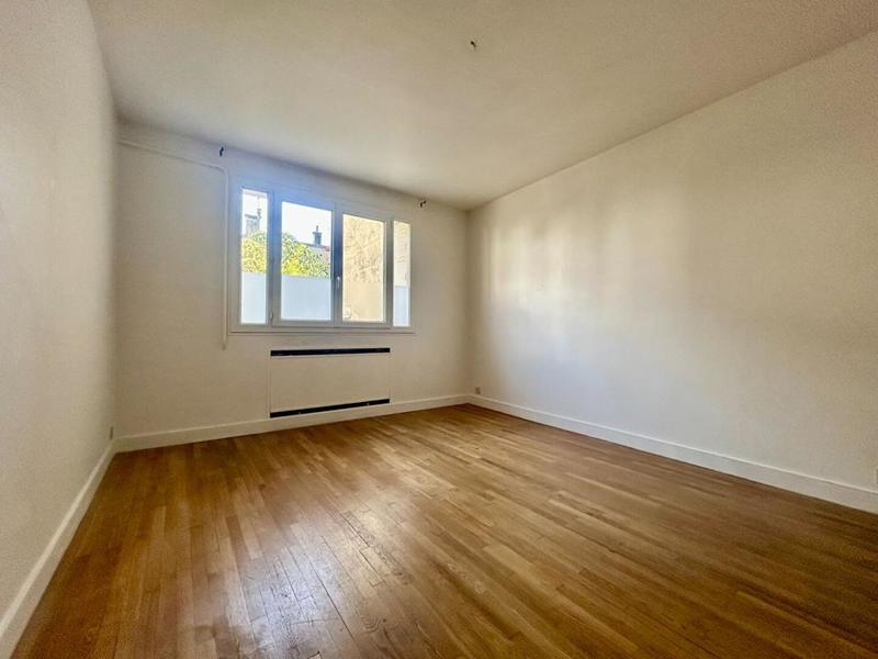 Appartement - 97 m² - 5 pièces