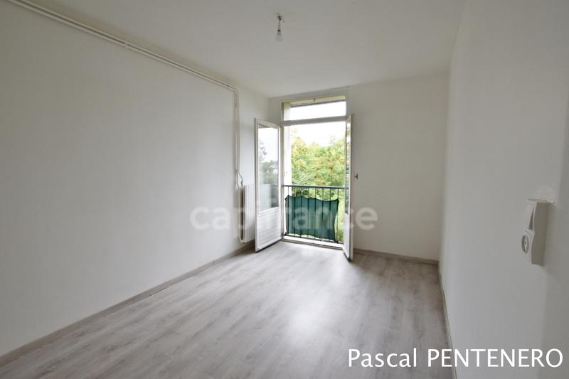 Appartement - 74 m² - 4 pièces