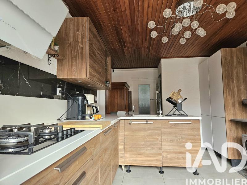 Maison - 130 m² - 5 pièces