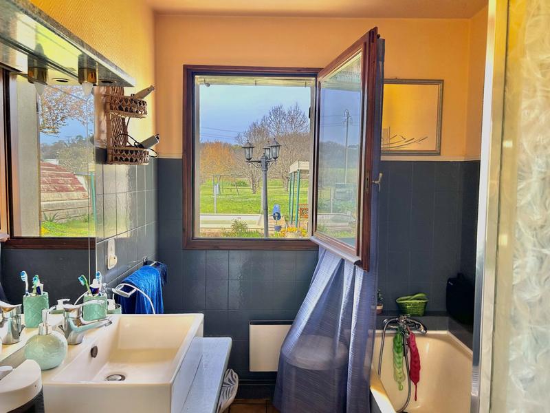 Maison contemporaine - 101 m² - 4 pièces