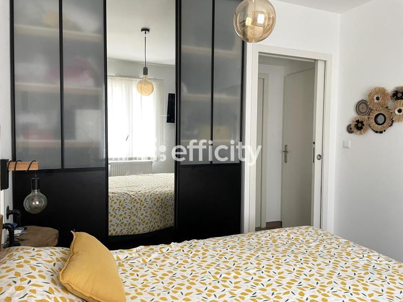 Maison - 169 m² - 8 pièces