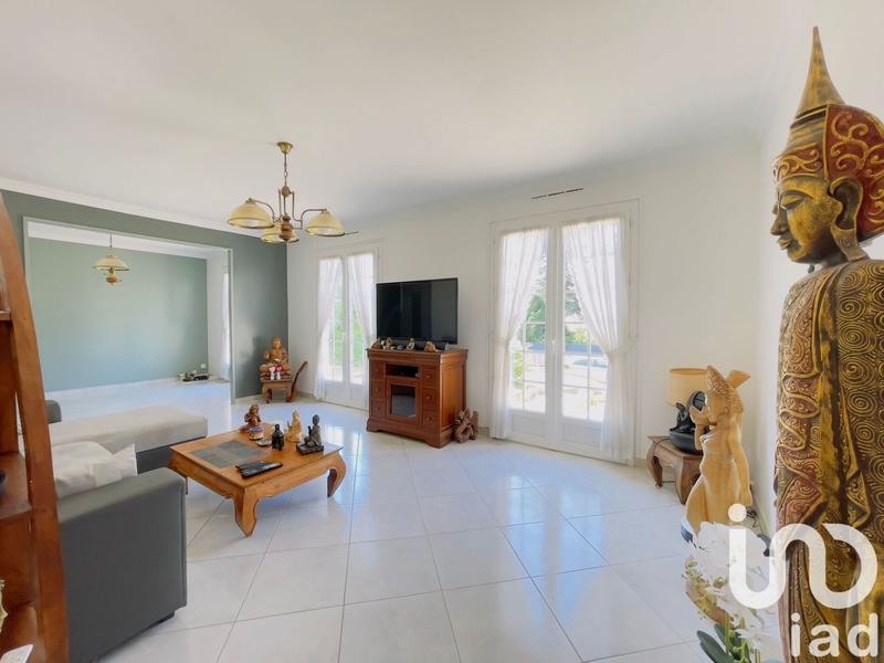 Maison - 99 m² - 5 pièces