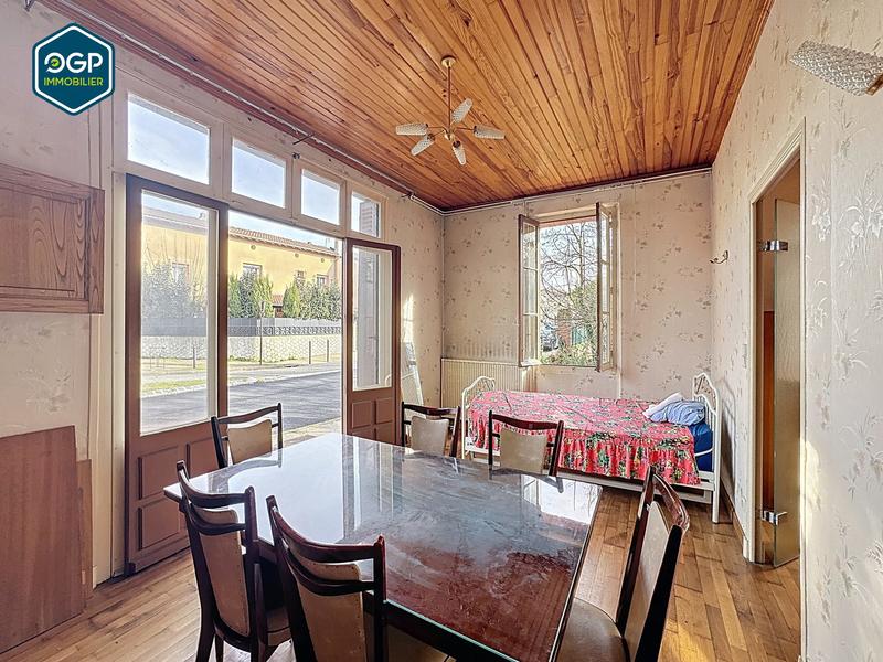 Maison - 147 m² - 8 pièces