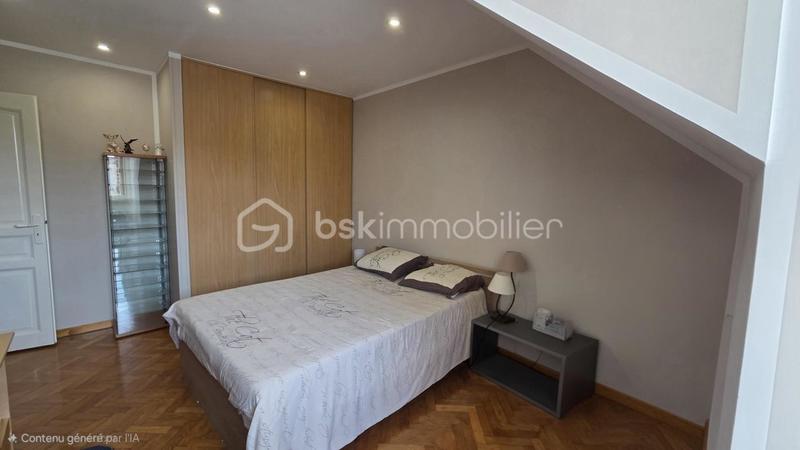 Maison - 150 m² - 6 pièces