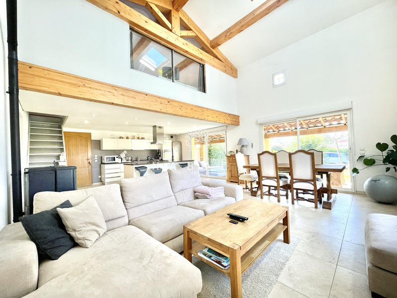 Maison - 114 m² - 4 pièces