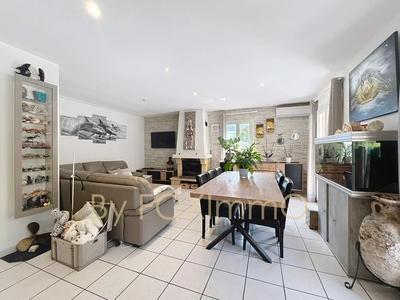 Villa - 87 m² - 4 pièces