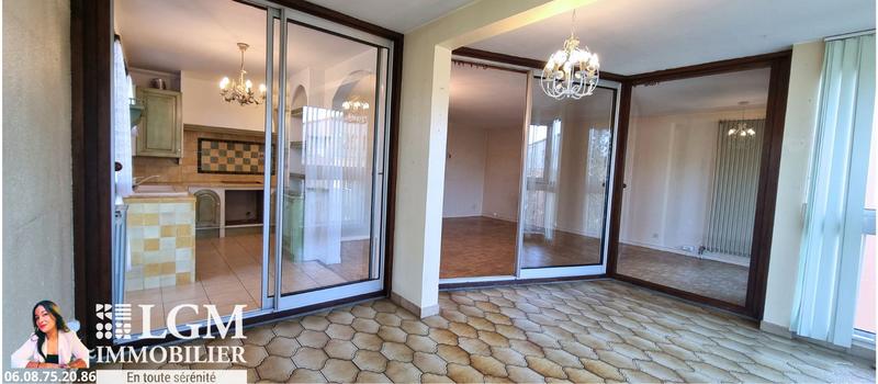 Appartement - 75 m² - 3 pièces