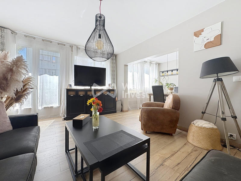 Appartement - 87 m² - 5 pièces