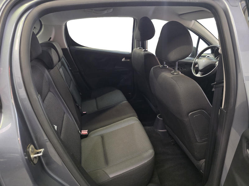 Peugeot 207 - 1.6 HDi 90 Cv 99g - 4 Cv